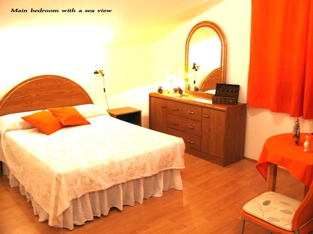 Apartment Perkov Tribalj Rum bild